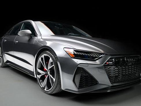 Used 2023 Audi RS 7 Sportback image 25