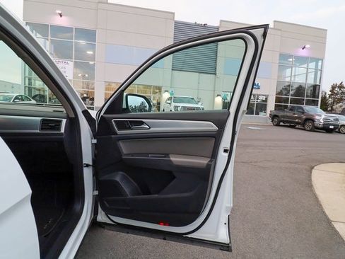 Used 2021 Volkswagen Atlas S image 39