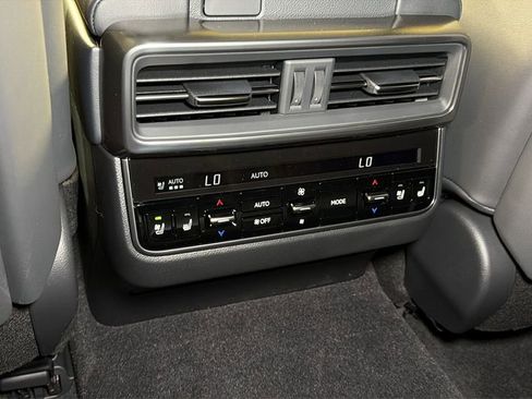 New 2026 Lexus LX 600 4WD w/ Luxury Package image 13