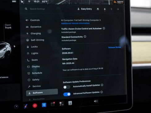 Used 2019 Tesla Model 3 Long Range RWD image 25
