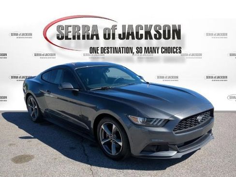 Used 2016 Ford Mustang V6 w/ Equipment Group 051A image 2