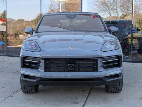 New 2026 Porsche Cayenne Coupe image 6