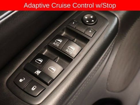 Used 2020 Jeep Grand Cherokee Limited w/ Luxury Group II image 13