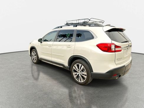Used 2022 Subaru Ascent Limited w/ Technology Package AWD/4WD image 6