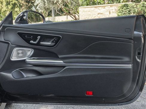 Used 2024 Mercedes-Benz CLE 300 4MATIC Cabriolet image 29