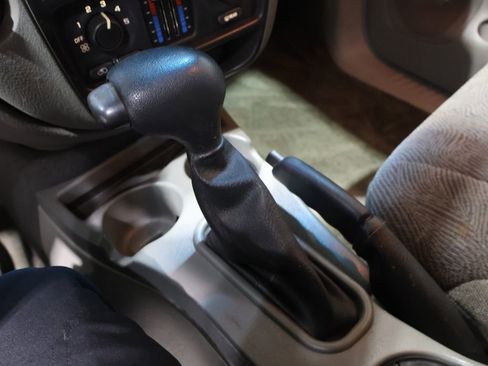 Used 2004 Chevrolet TrailBlazer LS w/ LS Preferred Equipment Group image 26