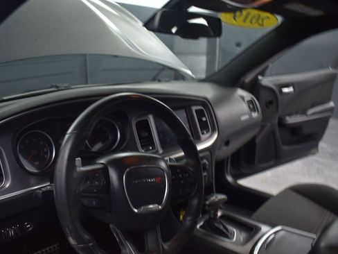 Used 2019 Dodge Charger GT image 14