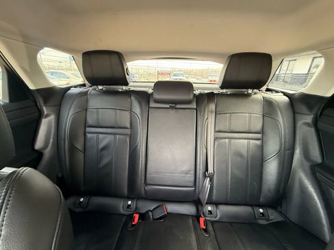 Used 2020 Land Rover Range Rover Evoque S image 42