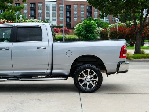 Used 2020 RAM 2500 Lone Star w/ Towing Technology Group AWD/4WD image 12