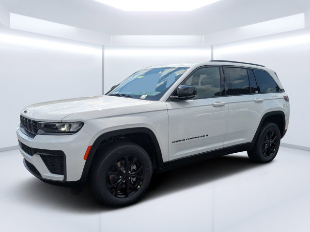 New 2026 Jeep Grand Cherokee Altitude AWD/4WD image 7