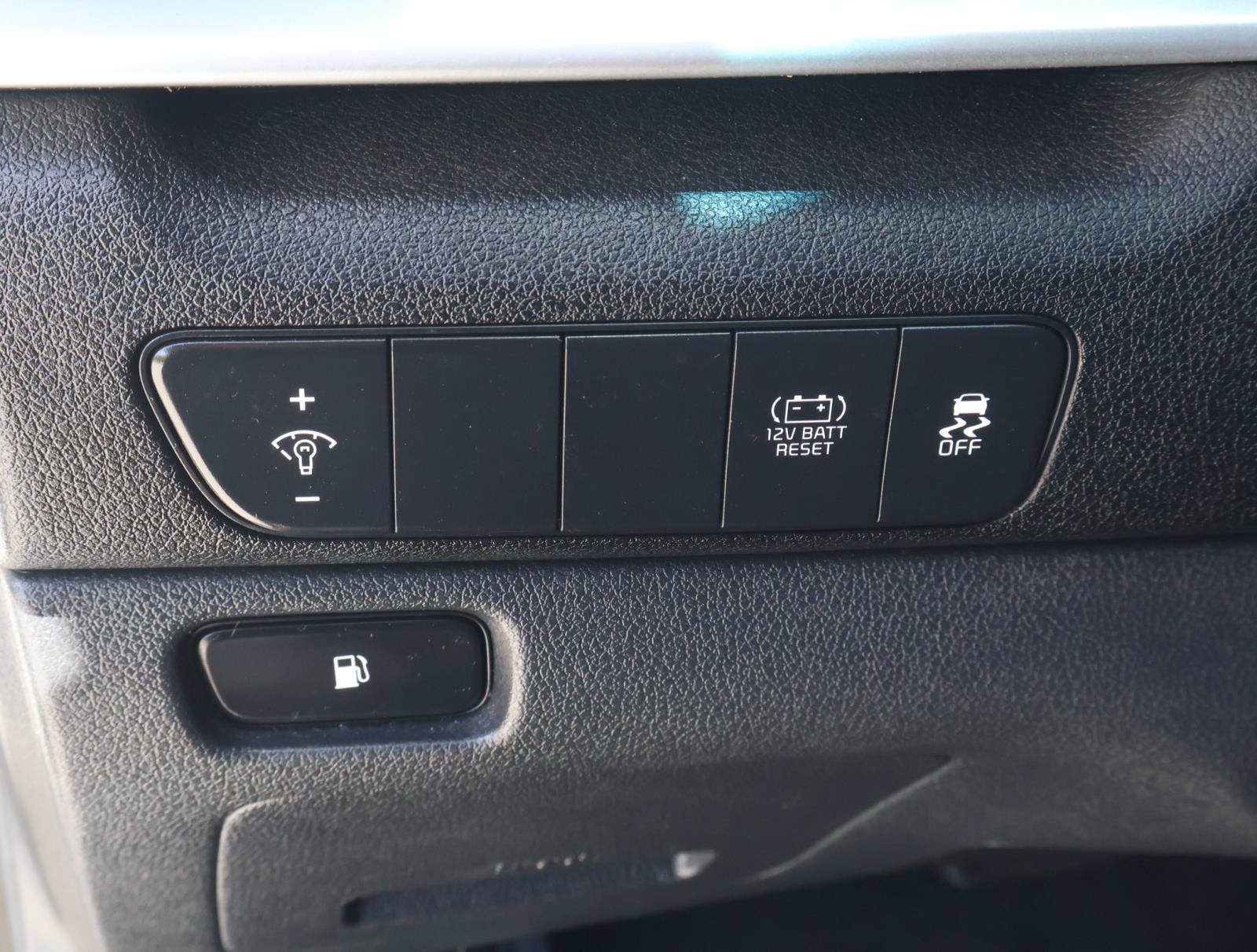 Used 2021 Kia Niro LX FWD image 21