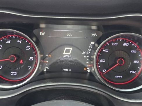 Used 2019 Dodge Charger SXT RWD image 20