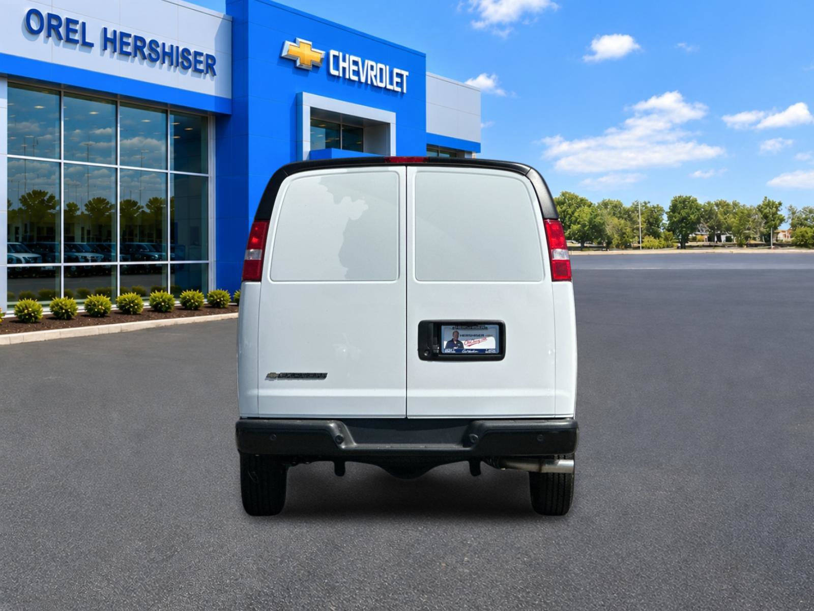 New 2026 Chevrolet Express 2500 w/ Driver Convenience Package RWD image 5