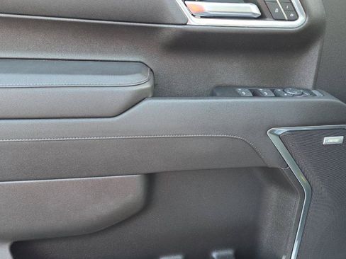 Used 2023 Chevrolet Silverado 1500 LTZ RWD image 11
