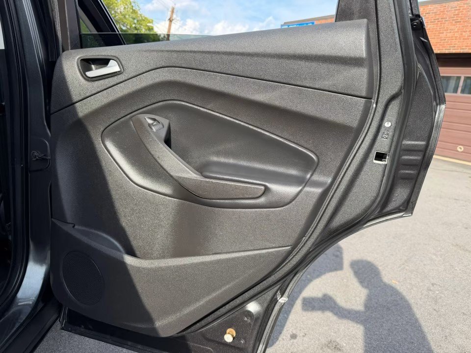 Used 2018 Ford Escape SEL AWD/4WD image 18