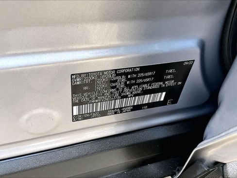 Certified 2022 Toyota RAV4 XLE w/ Convenience Package AWD/4WD image 35