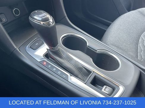 Certified 2018 Chevrolet Equinox LT image 15