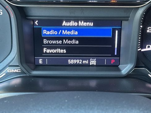 Used 2020 GMC Sierra 1500 SLT w/ SLT Premium Plus Package image 26