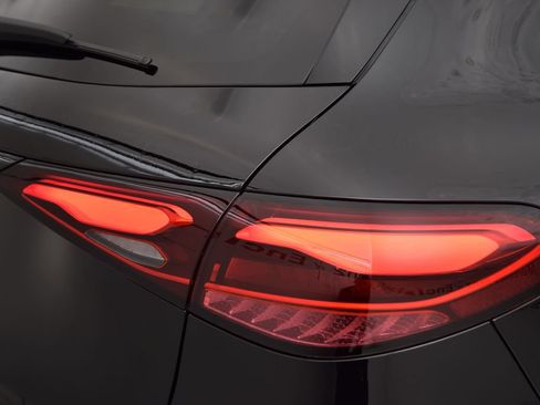 Certified 2026 Mercedes-Benz GLC 300 image 13