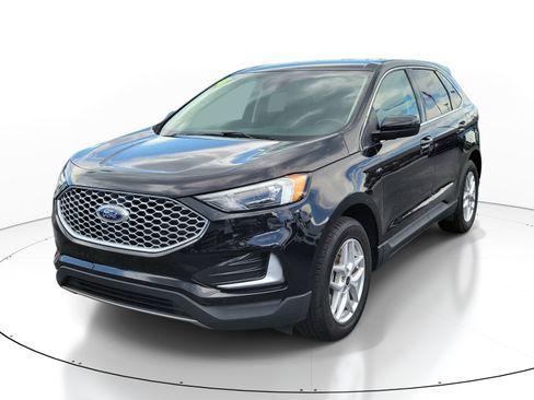 Used 2024 Ford Edge SEL AWD/4WD image 5