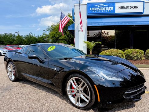 Used 2015 Chevrolet Corvette Stingray Coupe w/ 3LT Preferred Equipment Group RWD image 4