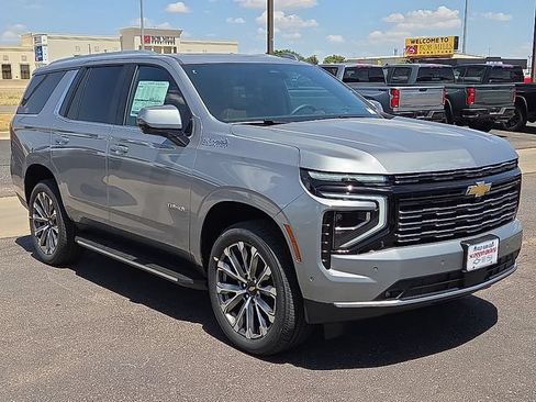 New 2026 Chevrolet Tahoe High Country w/ Sun And Tow Package AWD/4WD image 5