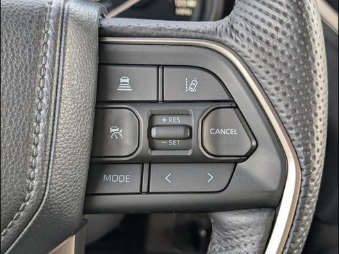 Used 2025 Toyota Tundra SR5 image 16