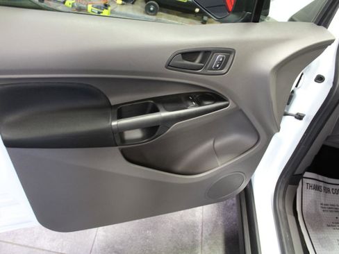 Used 2020 Ford Transit Connect XL FWD image 17