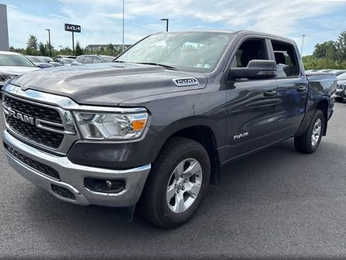 Used 2023 RAM 1500 Big Horn AWD/4WD image 4