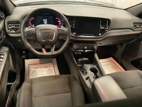 Used 2025 Dodge Durango GT AWD/4WD image 2