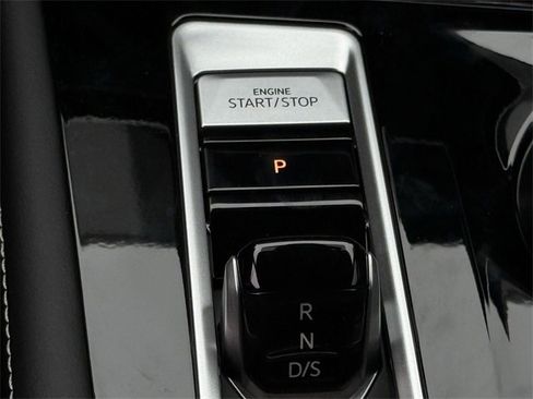 New 2026 Volkswagen Atlas SE image 18