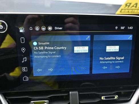 Used 2025 Chevrolet Equinox LT FWD image 27