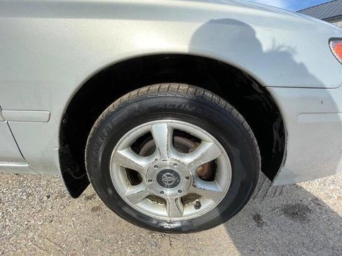 Used 2000 Toyota Solara SE image 19