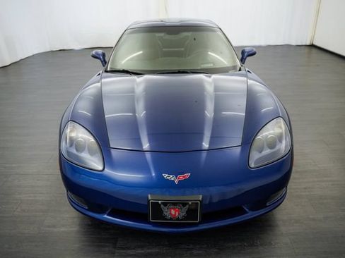 Used 2007 Chevrolet Corvette Coupe w/ Preferred Equipment Group RWD image 14