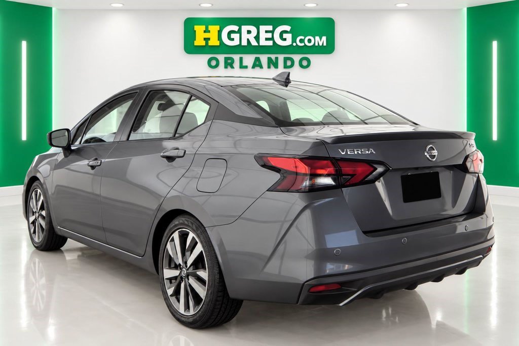 Used 2020 Nissan Versa SR w/ Convenience Package FWD image 2