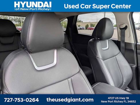 Used 2026 Hyundai Tucson Limited FWD image 6