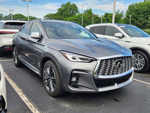 Certified 2025 INFINITI QX55 Luxe w/ Accent Package AWD/4WD image 2
