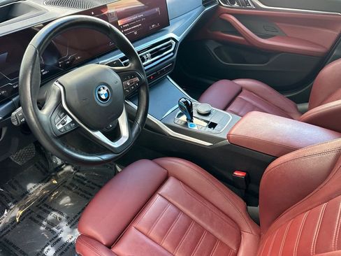 Used 2023 BMW i4 eDrive35 w/ Premium Package RWD image 9