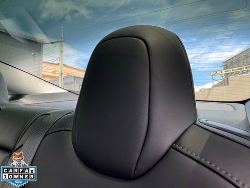 Used 2022 Tesla Model 3 Long Range AWD/4WD image 32