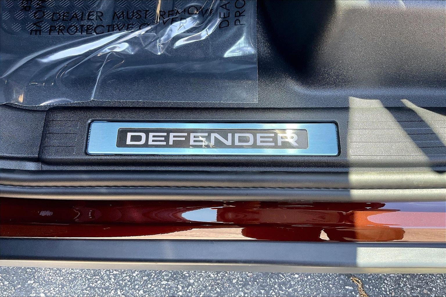 New 2026 Land Rover Defender 130 X-Dynamic SE AWD/4WD image 9