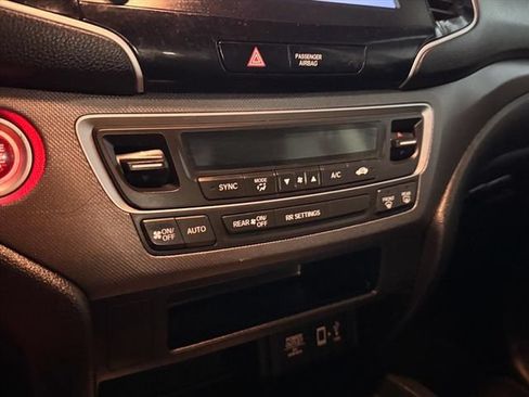 Used 2022 Honda Ridgeline Sport image 22