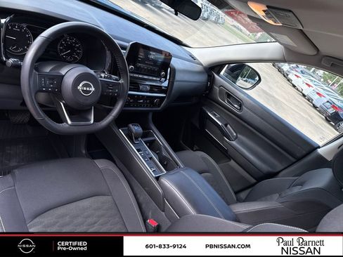 Certified 2024 Nissan Pathfinder SV image 23