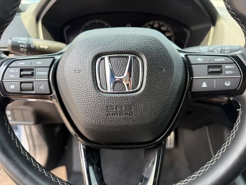Used 2023 Honda Civic Sport image 18