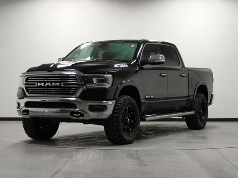 Used 2020 RAM 1500 Laramie image 8
