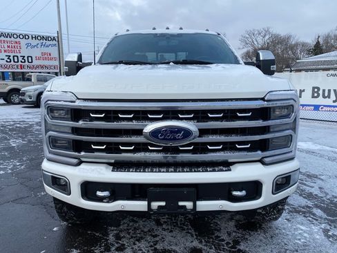 Used 2024 Ford F250 Platinum w/ Tremor Off-Road Package image 9