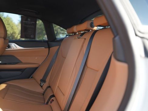 Used 2023 BMW i4 eDrive40 w/ M Sport Package RWD image 11