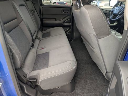 Used 2025 Nissan Frontier SV RWD image 24