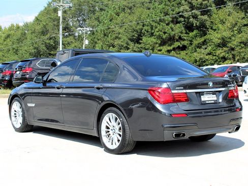 Used 2015 BMW 750Li xDrive image 5