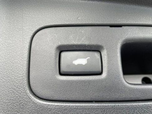 Used 2016 Honda CR-V Touring image 21