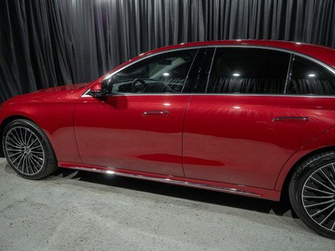 New 2026 Mercedes-Benz E 450 4MATIC Sedan image 5